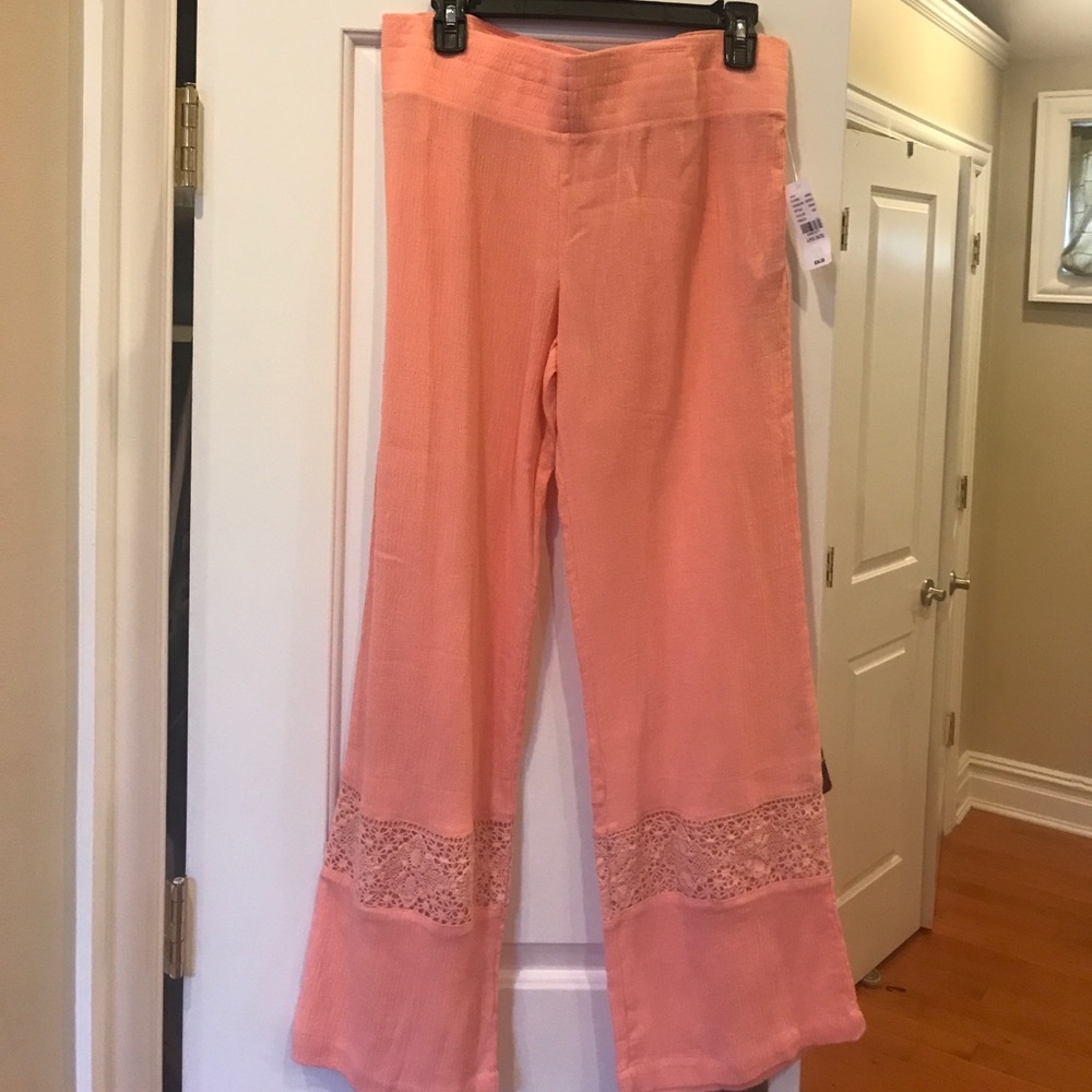 (NWT) woman's peach pants