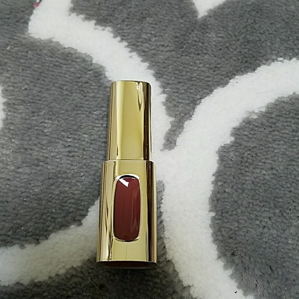LOREAL Paris 703 Lip Color Caramel Solo