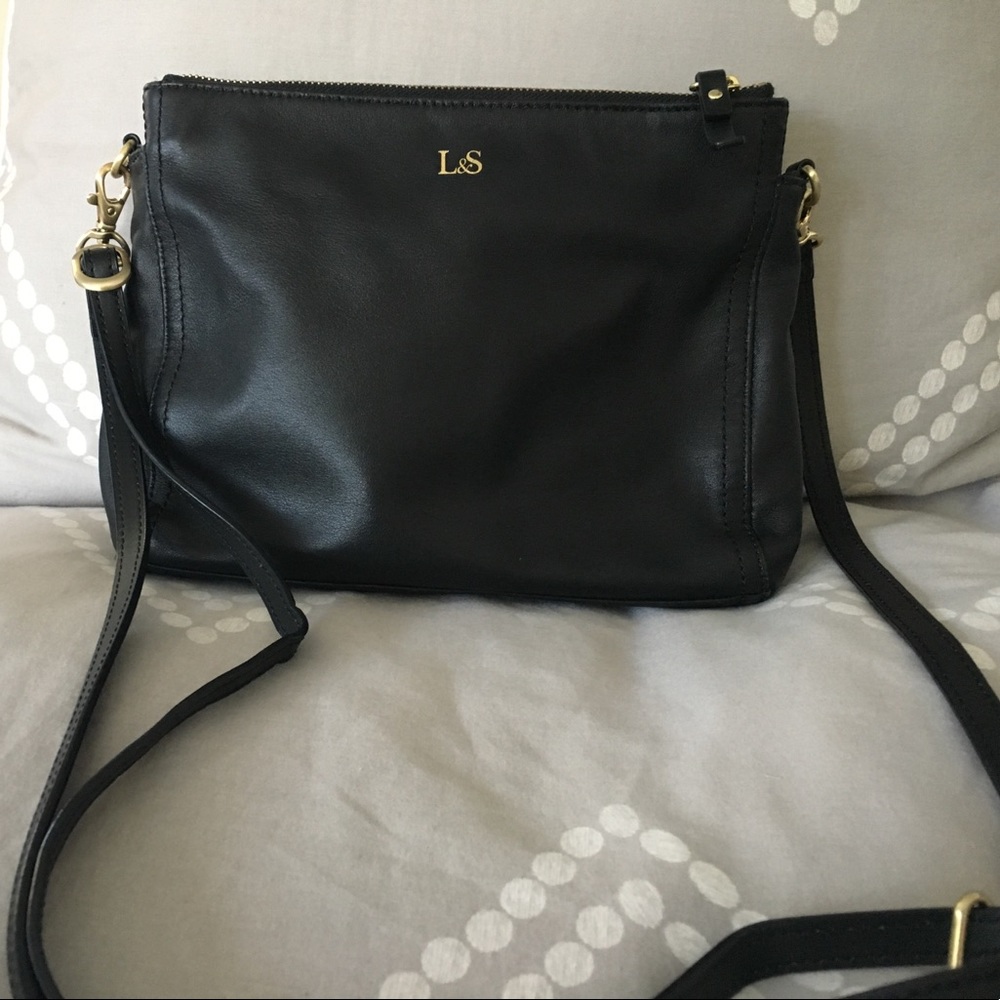 Lo and Sons Pearl bag
