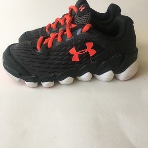 Boy "Engage" Under Armour Running Shoes