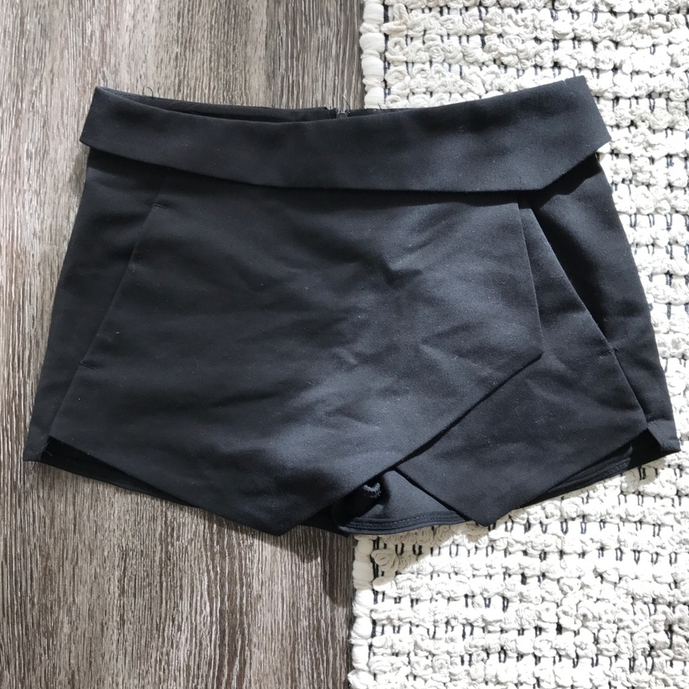 Zara Skort (XS)