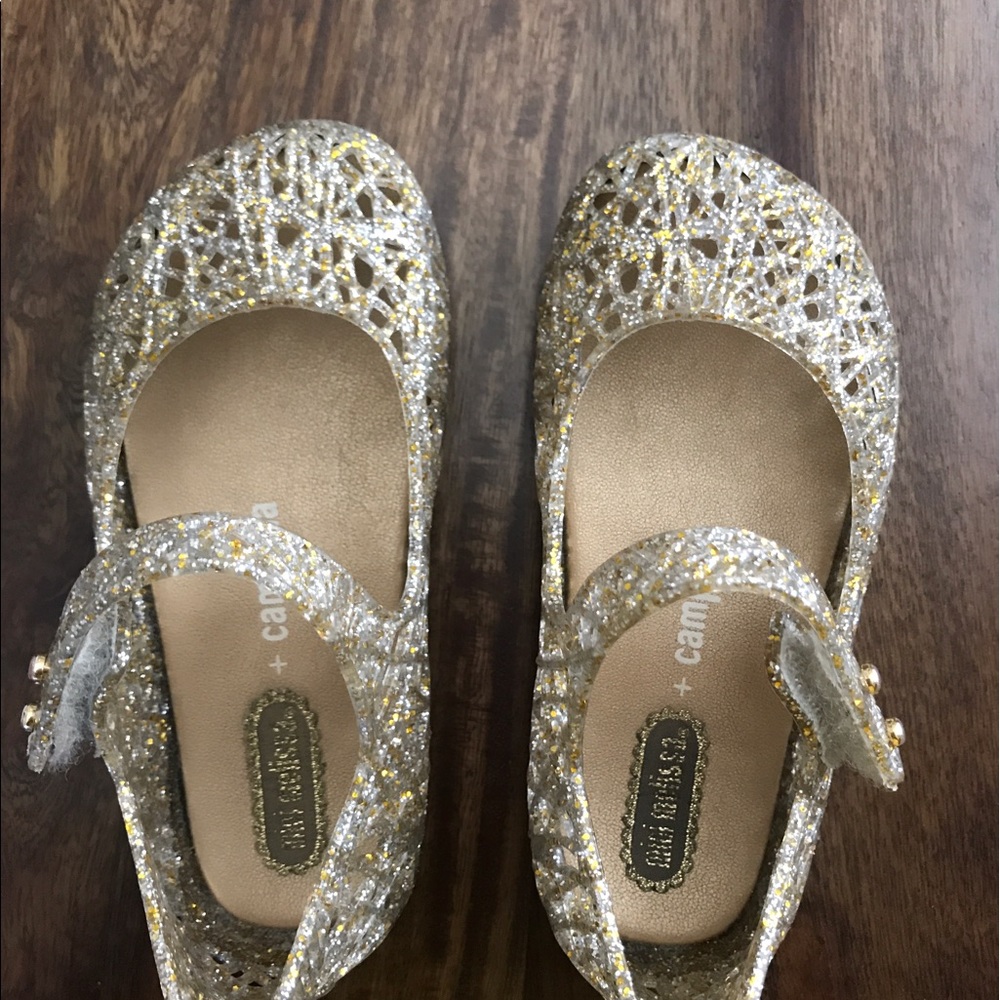 Mini Melissa campana- used (great condition)