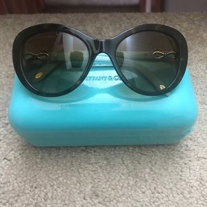 Tiffany & Co. polarized sunglasses