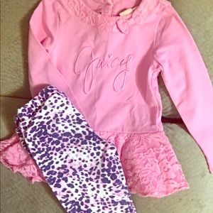 Juicy outfit size 3T. No longer fits