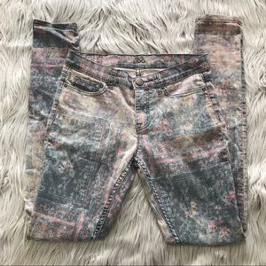 BDG Vintage Print Jeans, LONG BDG Vintage Print Jeans, LONG
