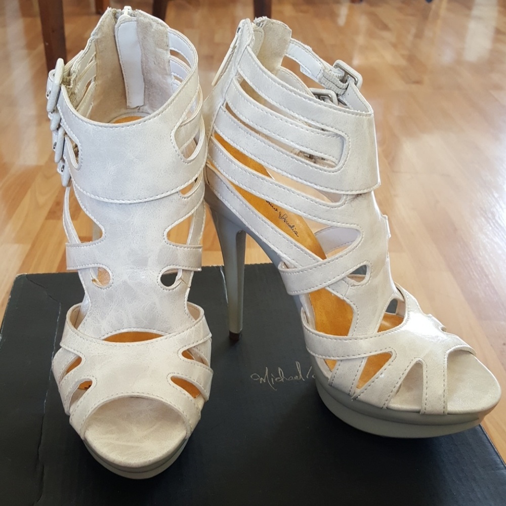 Hot platform stilettos