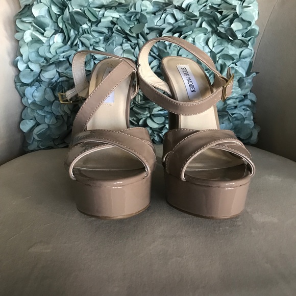 Steve Madden Pumps - Picture 2 of 3