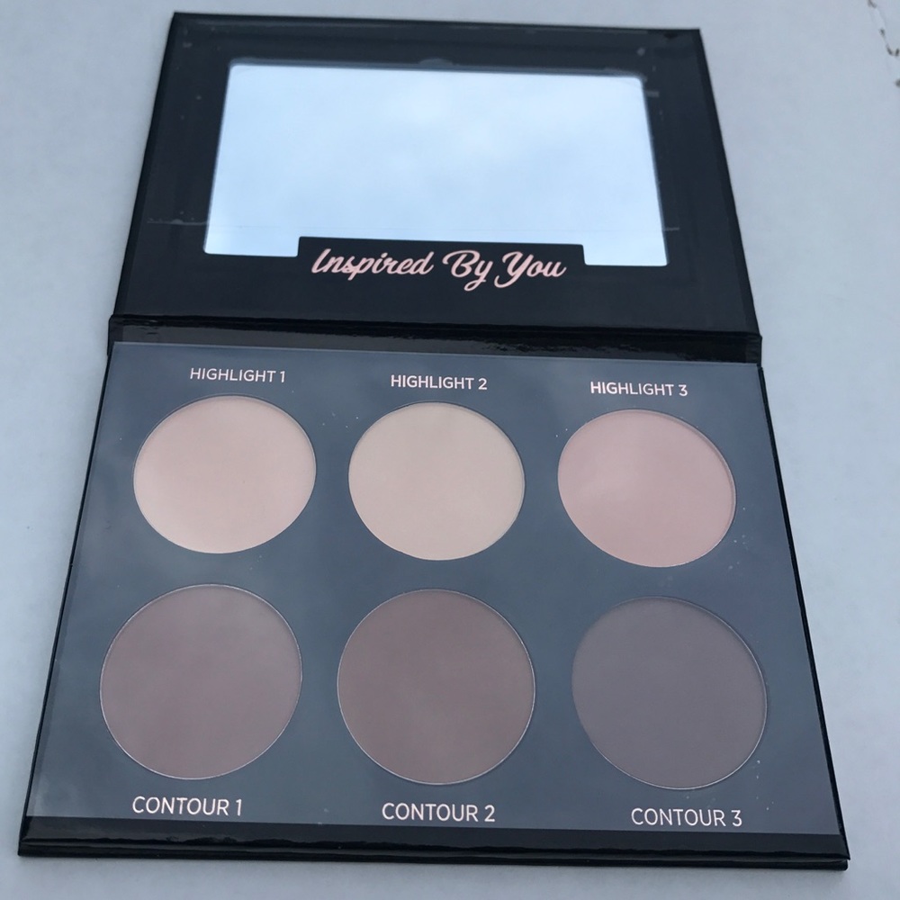 Highlight and Contour Palette
