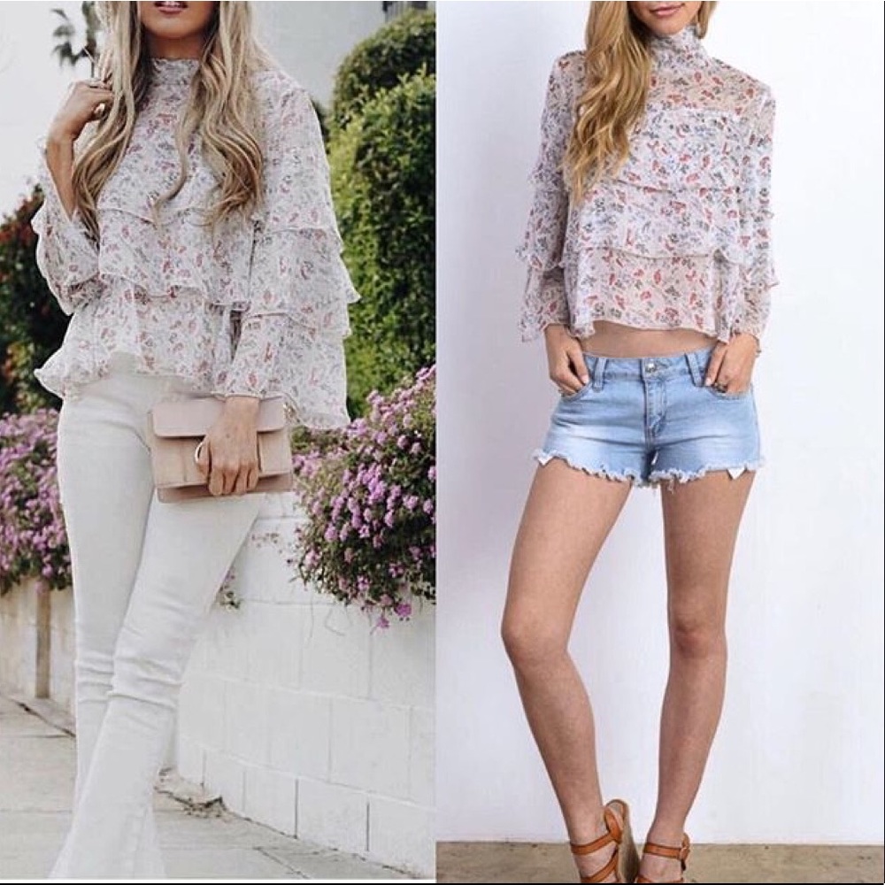 👚👚👚Unique Ruffle Tissue Neck Blouse👚👚👚