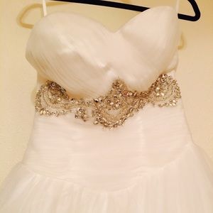Ivory wedding dress