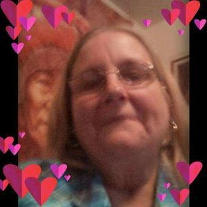 Meet your Posher, Deborah