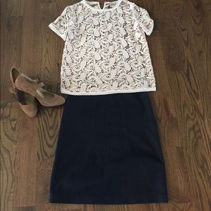 Banana Republic Denim Pencil Skirt Size 6