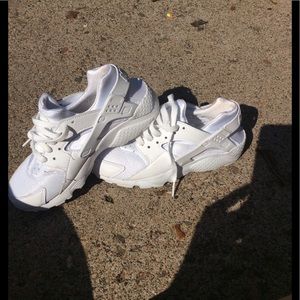 Nike Huarache sneakers white