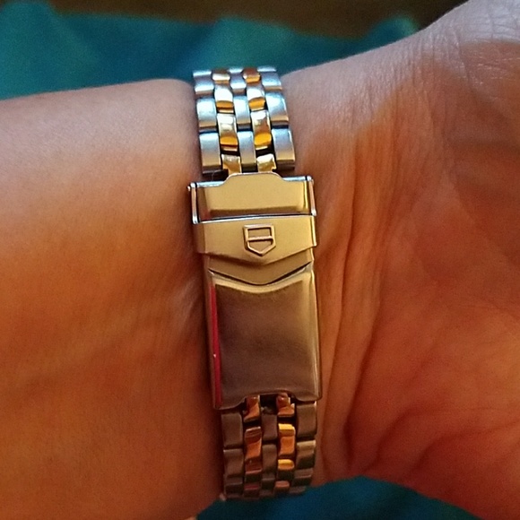 Ladies Tag Heuer watch - Picture 3 of 4