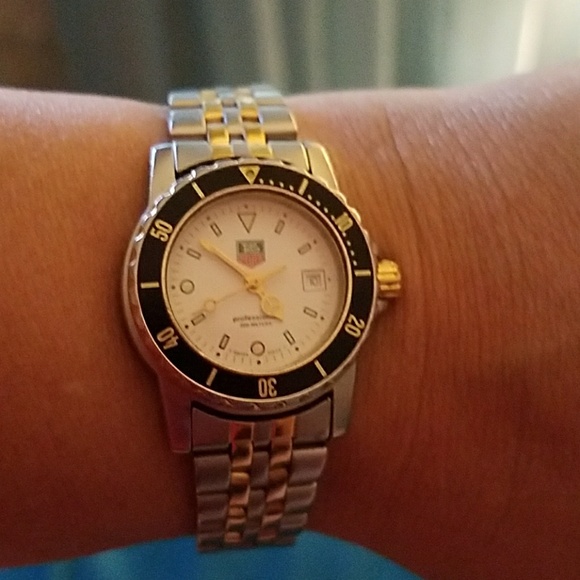 Ladies Tag Heuer watch - Picture 4 of 4