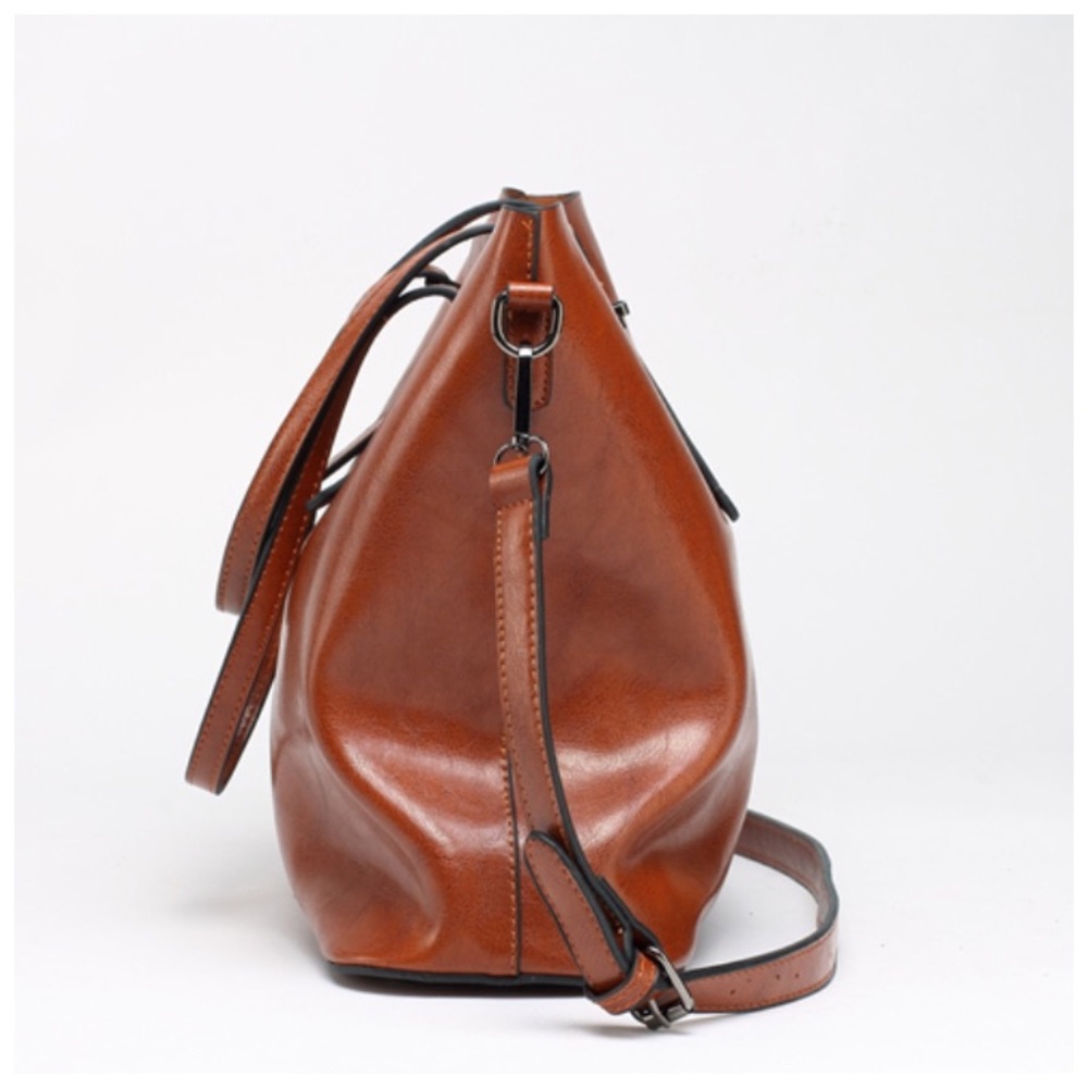  Tan Vegan Leather Slouch Handbag - Picture 4 of 7