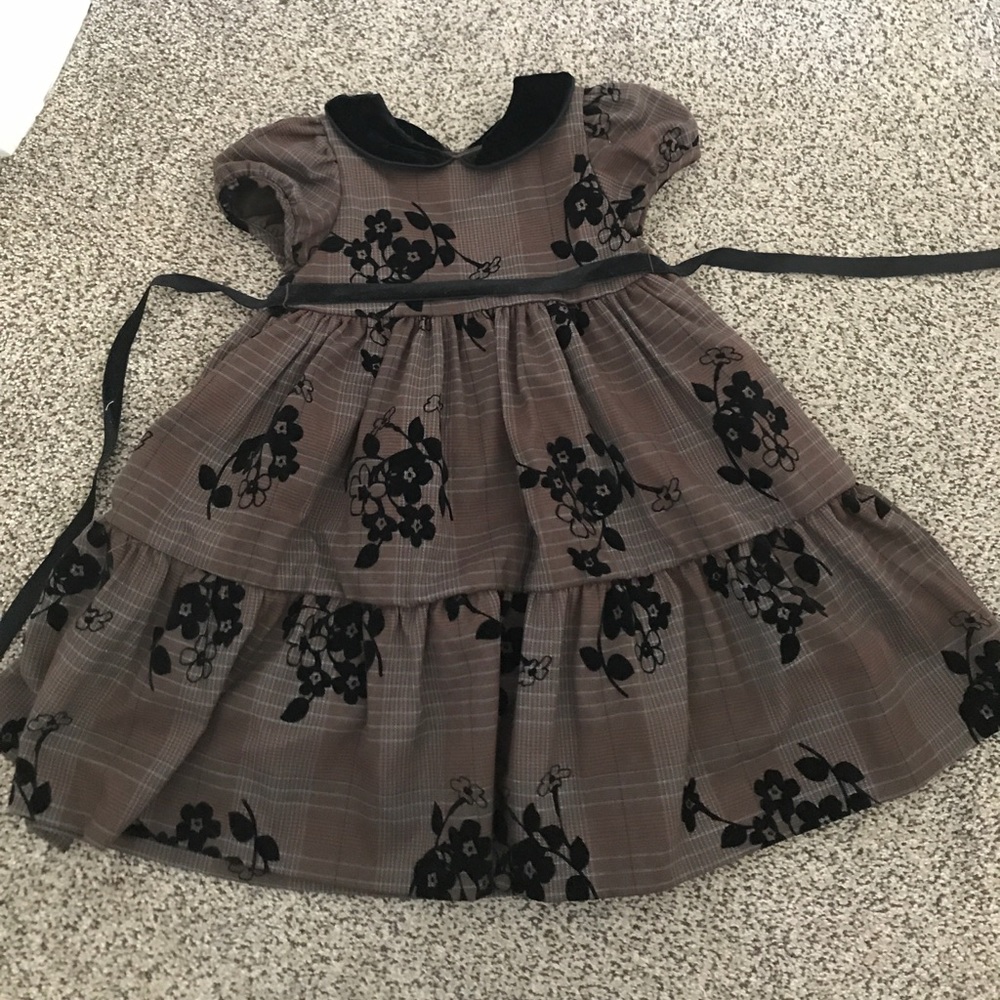 Holiday dress