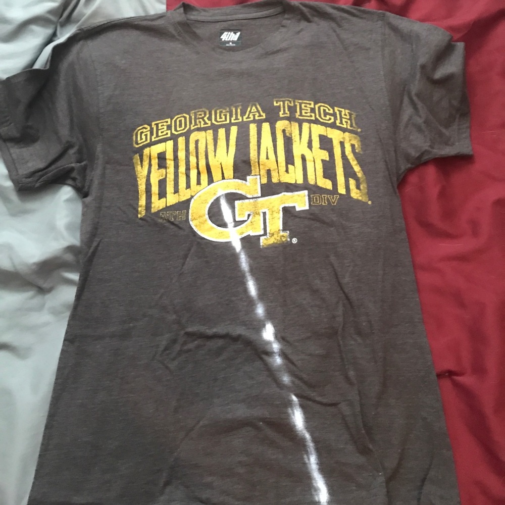 Georgia tech T shirt