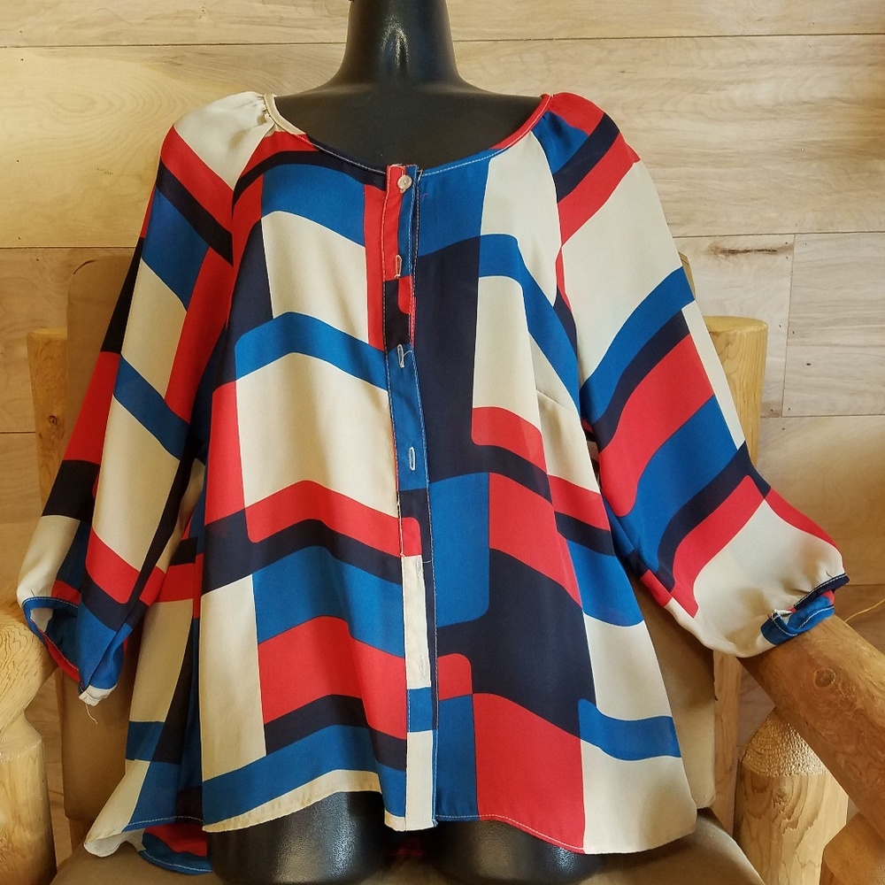 TAN/BLACK/BLUE/RED FLIRTY BLOUSE WITH 3/4 SLEEVES
