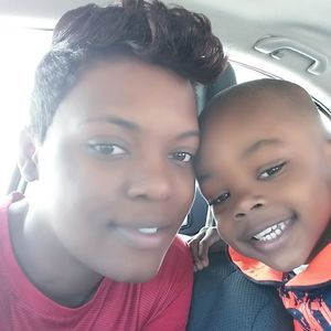 Meet your Posher, Kalia