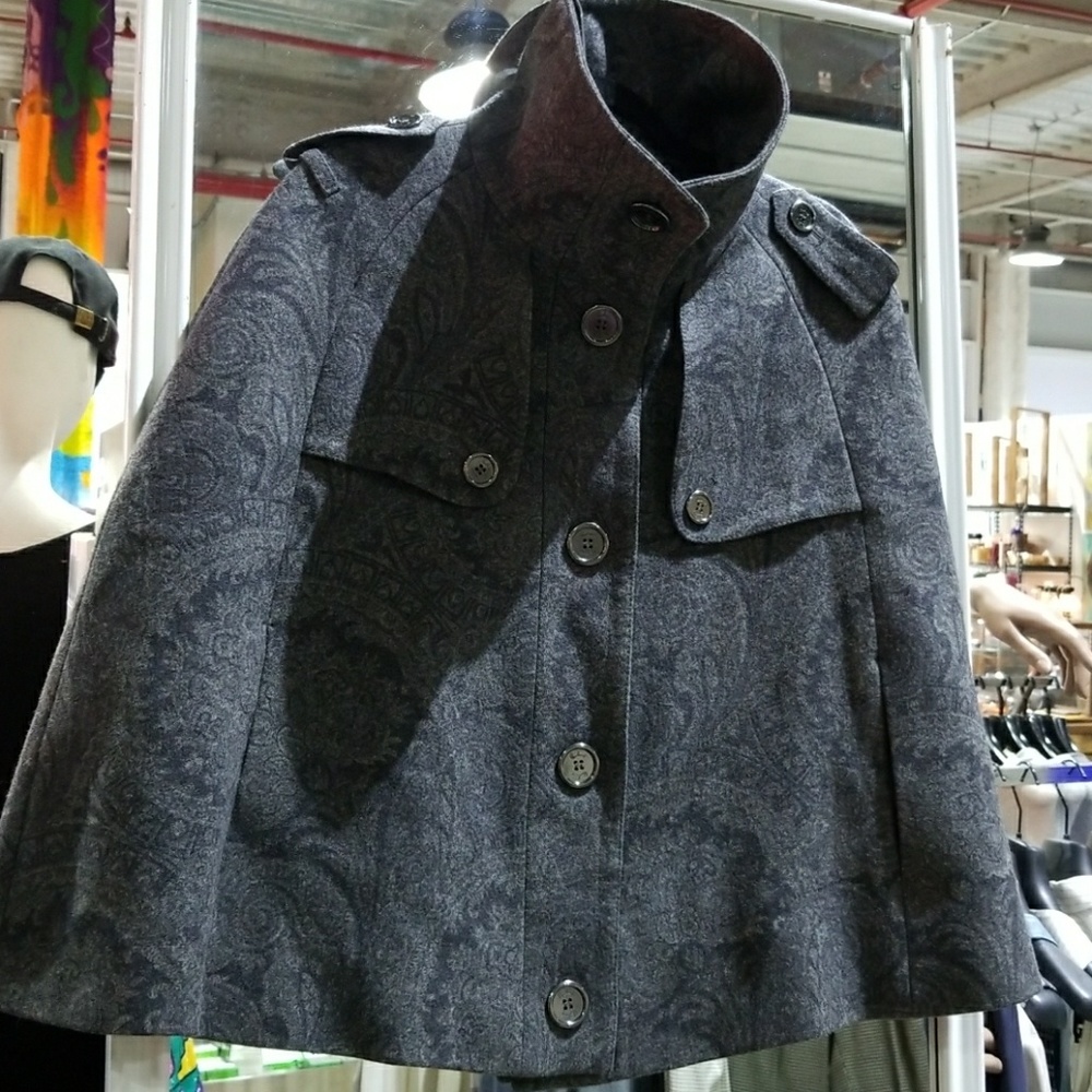 Burberry wool cape