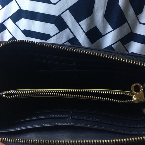 Marc Jacobs Nylon Wallet - Picture 3 of 4