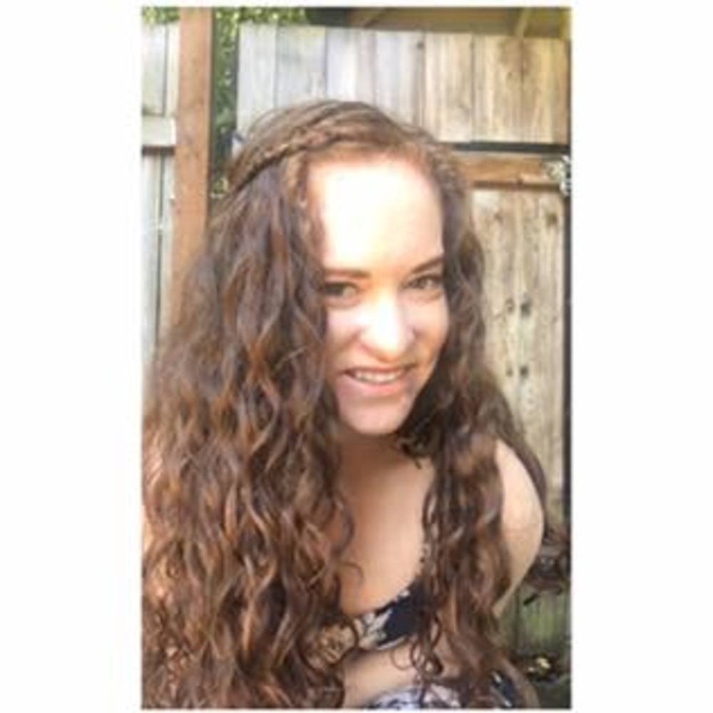 Meet your Posher, Kelsey