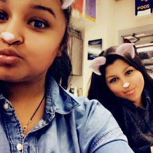 Meet your Posher, Becca