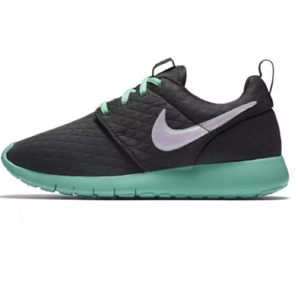 NIKE ROSHE ONE SE SHOES SIZE 7.5 - Picture 3 of 7