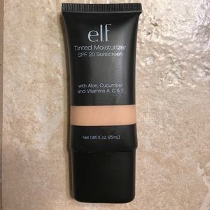 Elf  tinted moisturizer