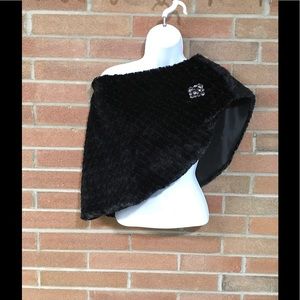 RSVP black faux fur shrug