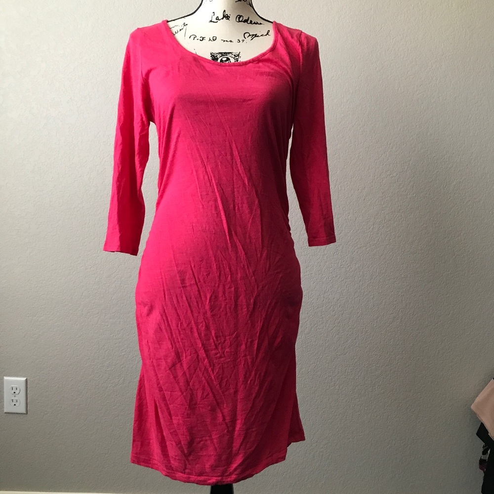 Pink APT 9 jersey dress.