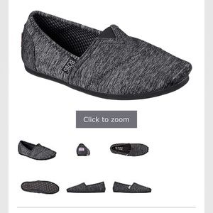 BOBS FROM SKECHERS WITH MEMORY FOAM