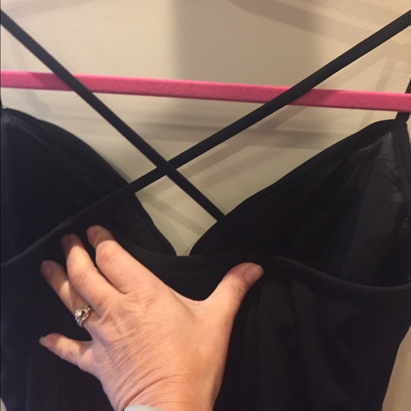 Elegant black formal dress - Picture 4 of 4