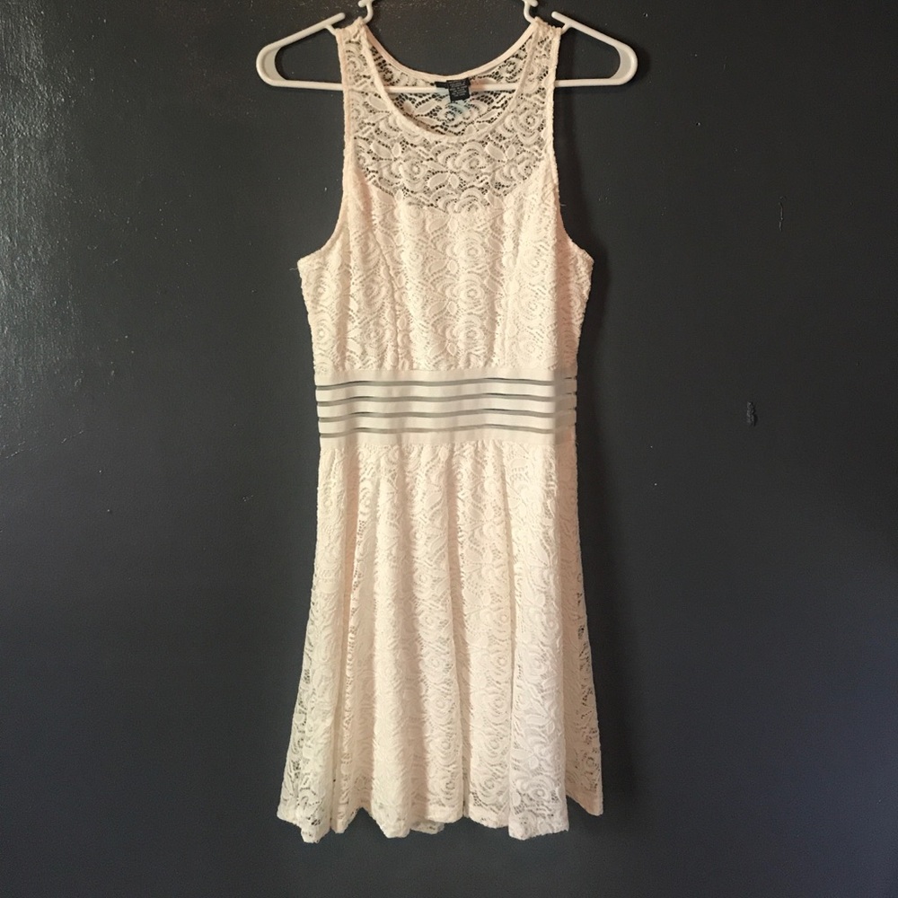 •• rue21 Dress ••