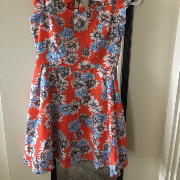 Flower print mini dress - Picture 2 of 2