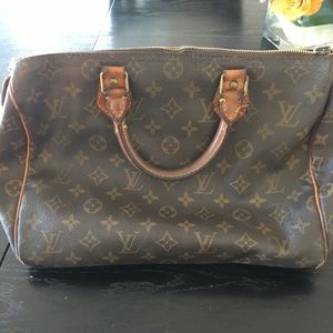 Authentic vintage Louis Vuitton Monogram bag.