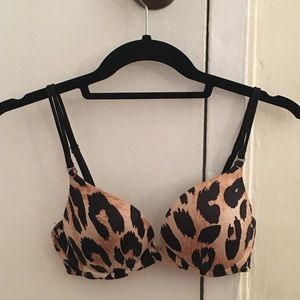 Victoria's Secret Very Sexy Leopard Bra