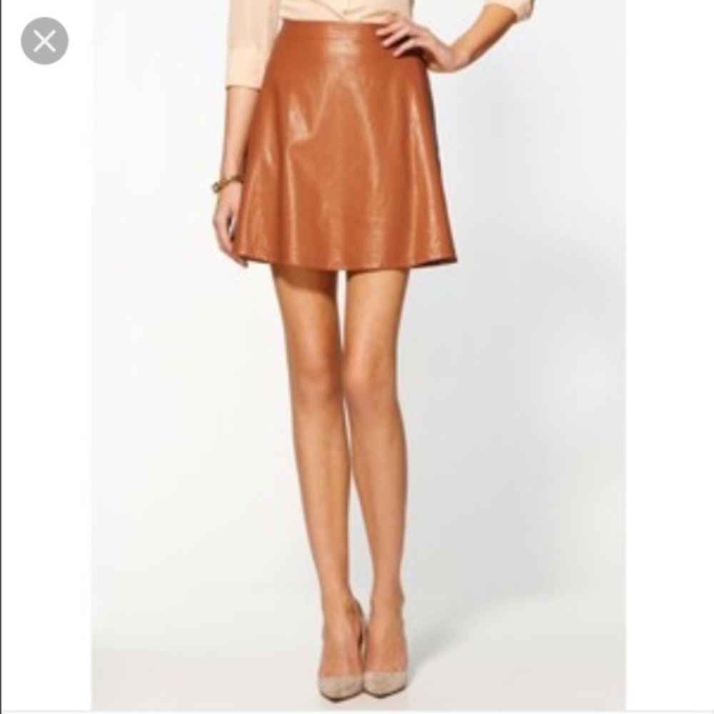 Tinley Road Vegan Leather Mini Skirt!
