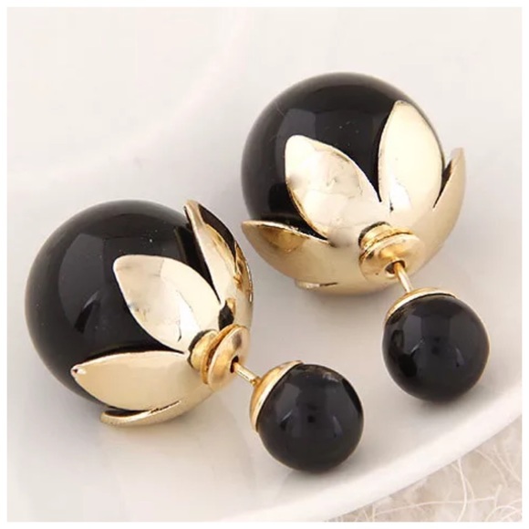 ‼️LAST CALL PRICE FIRM Double Sided  Earrings - Picture 3 of 5