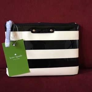 BNWT Kate Spade Penn Valley mini pouch black/cream