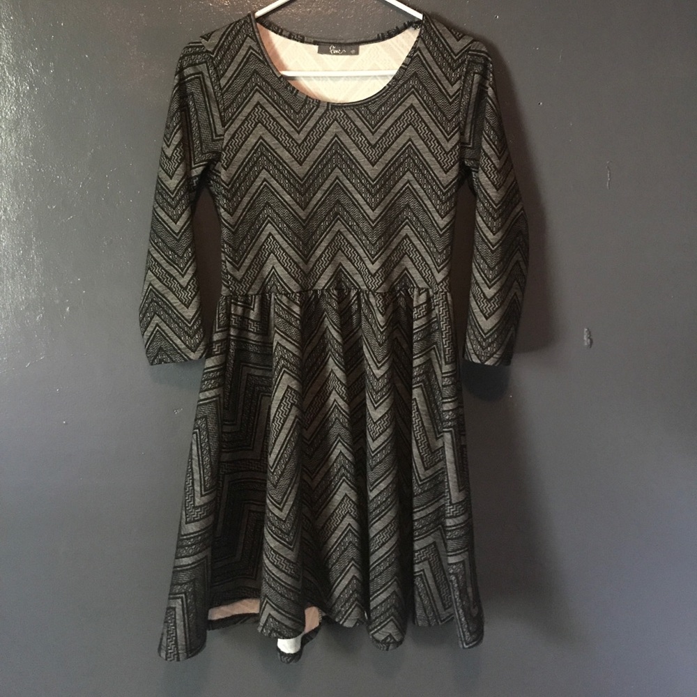 •• pime Dress ••