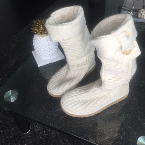 💙❤️SOLD💙❤️ uggs - Picture 2 of 6