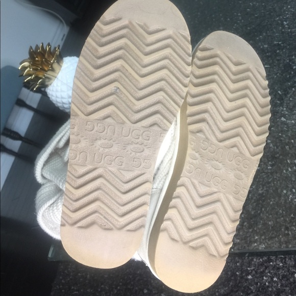 💙❤️SOLD💙❤️ uggs - Picture 3 of 6