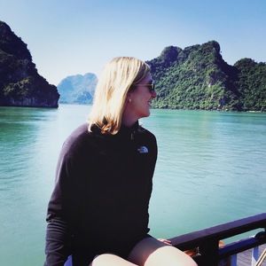 Meet your Posher, Joy