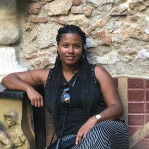 Meet your Posher, Amy