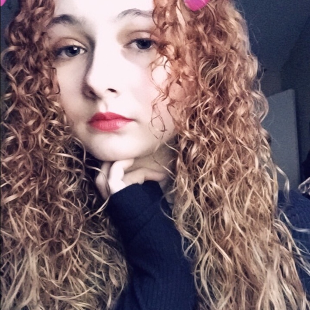 Meet your Posher, Angelea