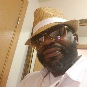 Meet your Posher, Cerrone