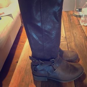 Size 6.5 boots