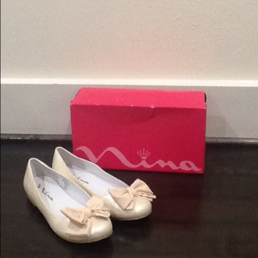 Nina girl shoes - Picture 1 of 2